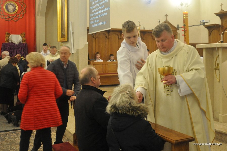 84 Liturgia Eucharystyczna.jpg